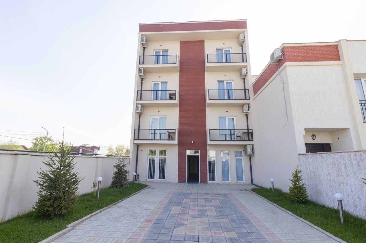 Hotel Amser Tbilisi Buitenkant foto